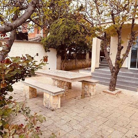 Casa Mare Rtina Garten Zwei Baeder Eg Extérieur photo