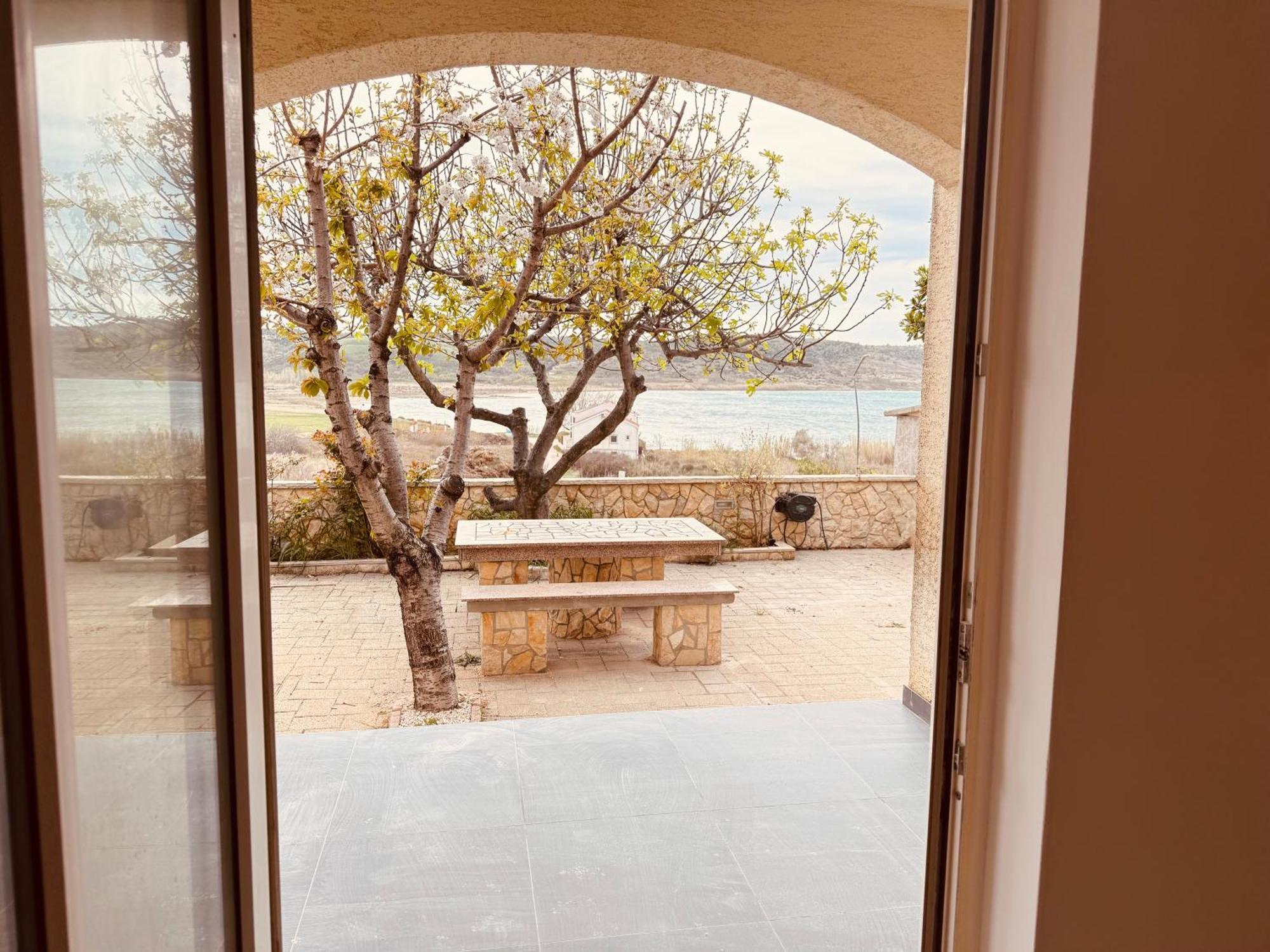 Casa Mare Rtina Garten Zwei Baeder Eg Extérieur photo